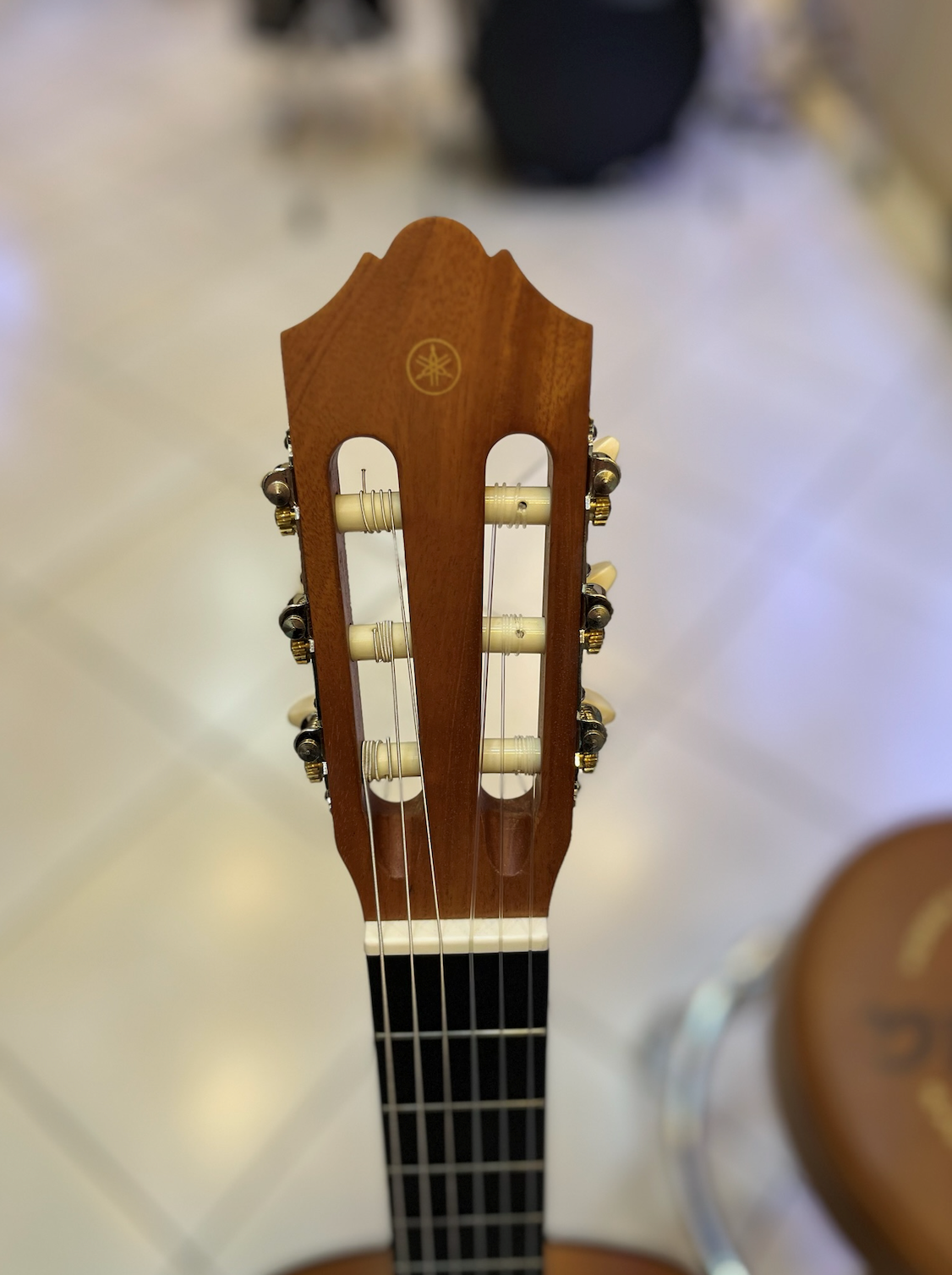 Violão Yamaha - C40M - Image 2